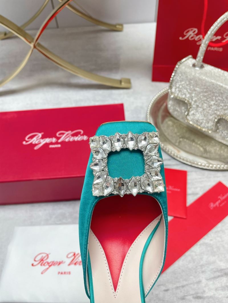 Roger Vivier flat shoes